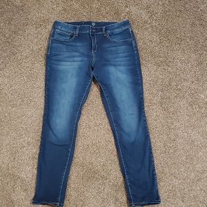 SO stretch skinny jeans